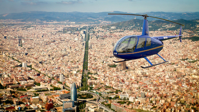 Barcelona helikopterem | BP Gryf Barcelona loty helikopterem